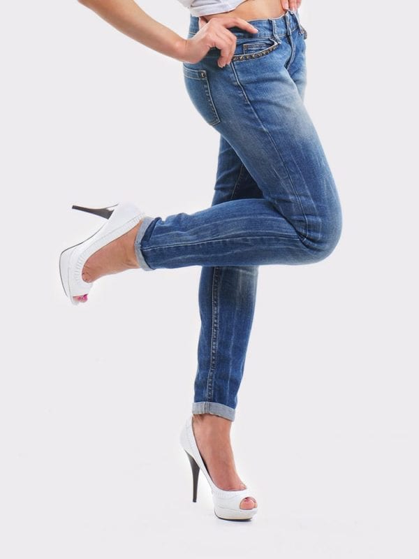 jeans_white_heels7